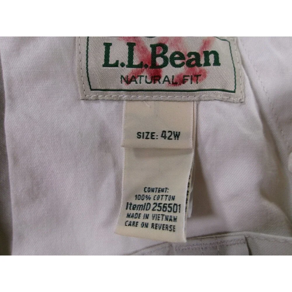 LL Bean Shorts Mens 42 Beige Tropic Weight Cargo Natural Fit Outdoor Beach Camp